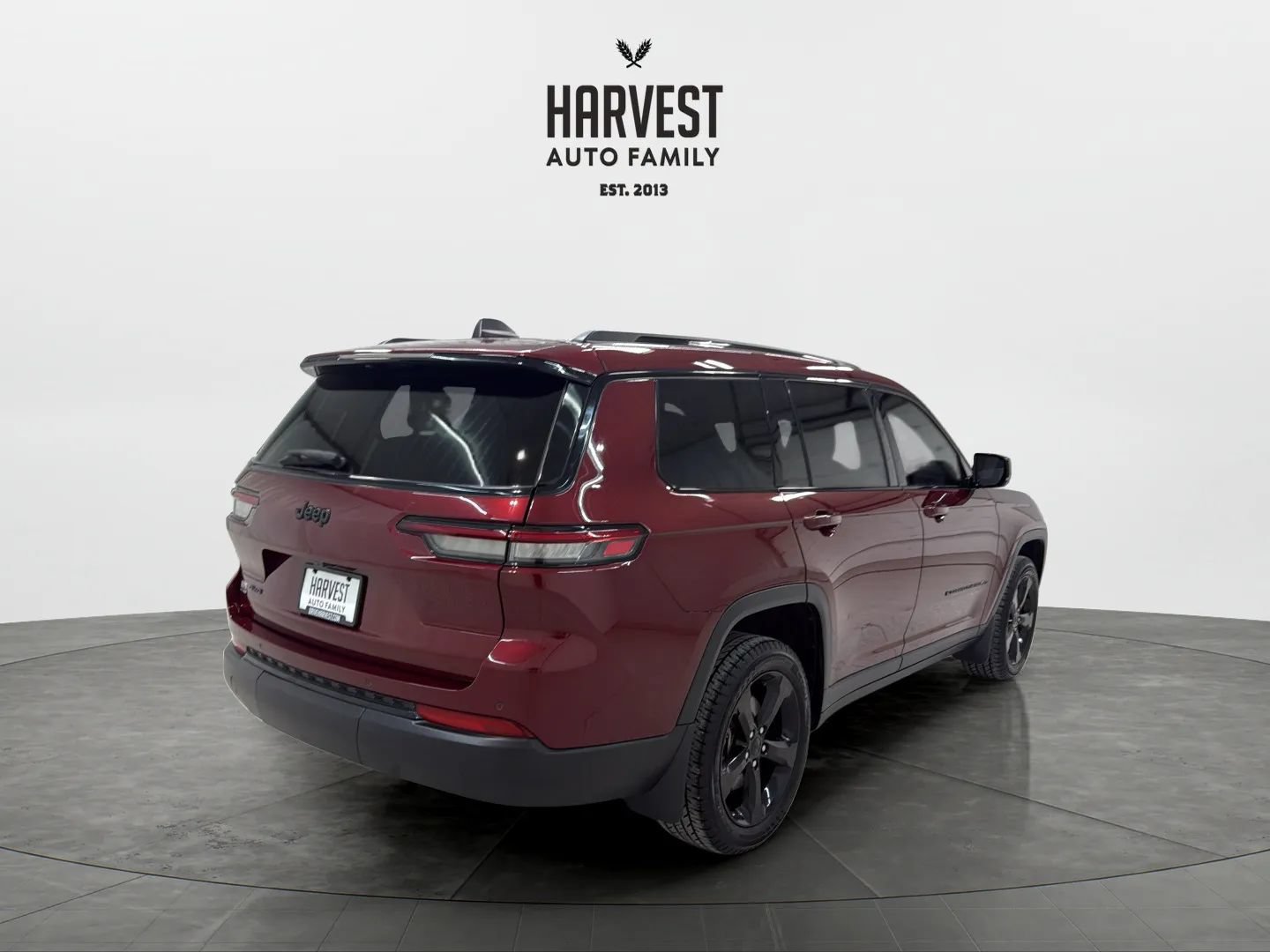 Used 2023 Jeep Grand Cherokee L Laredo AWD/4WD image 6