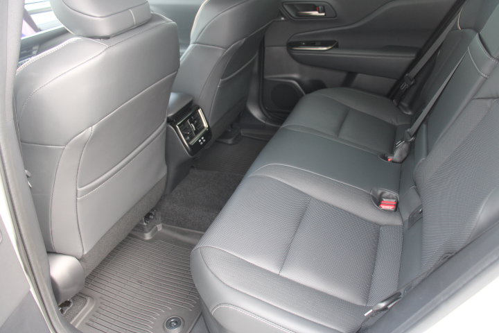 Certified 2026 Toyota Crown Signia w/ Advanced Technology Package AWD/4WD image 15