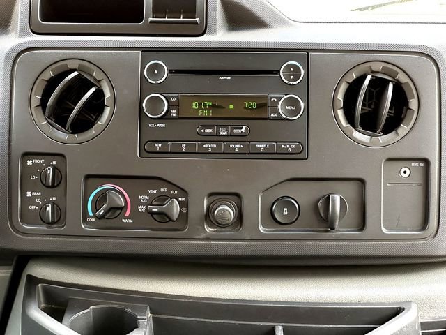 Used 2009 Ford E-350 and Econoline 350 XLT image 24