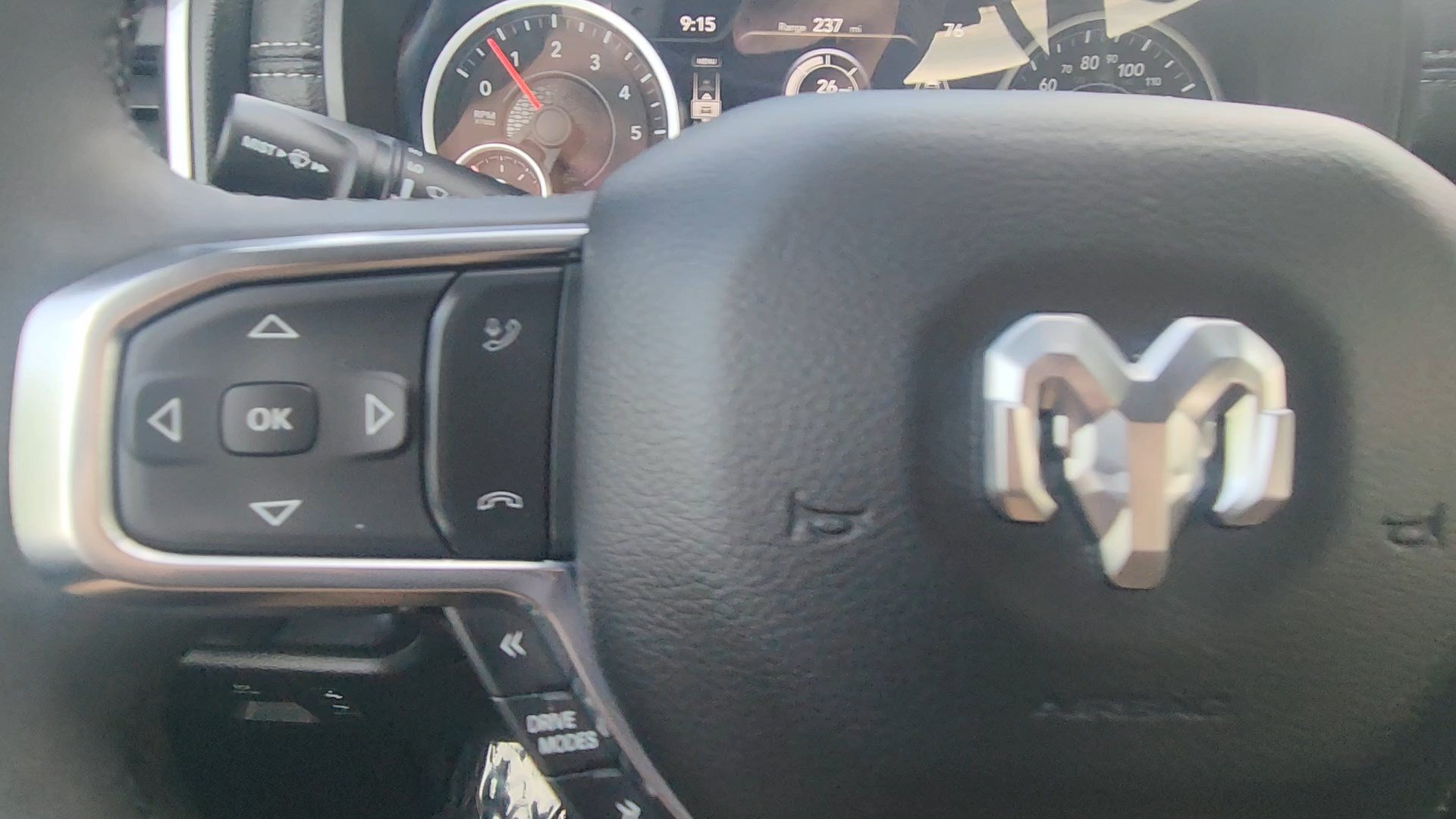 Used 2025 RAM 1500 Laramie w/ Sport Appearance Package AWD/4WD image 14