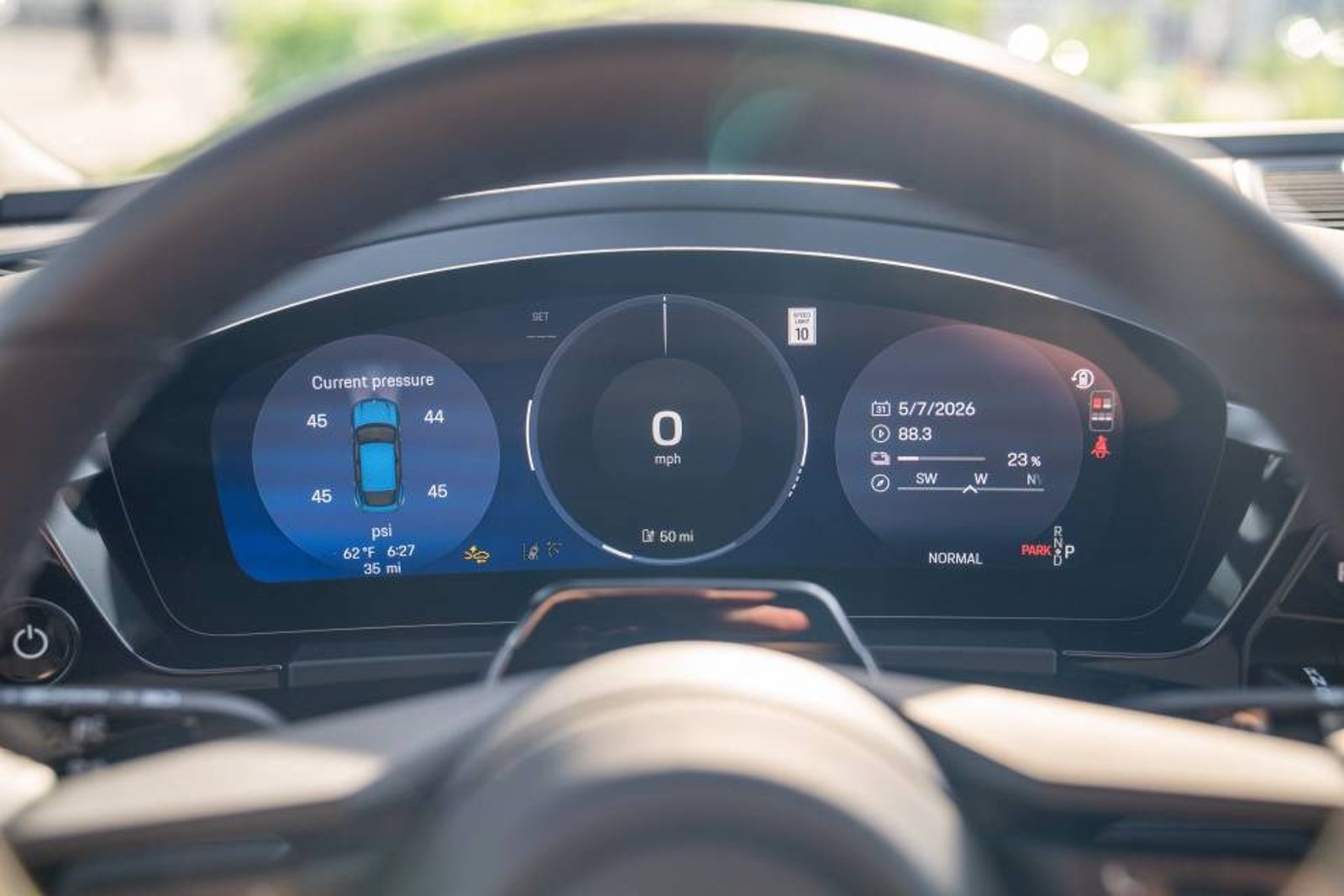 New 2026 Porsche Macan 4 Electric AWD/4WD image 15