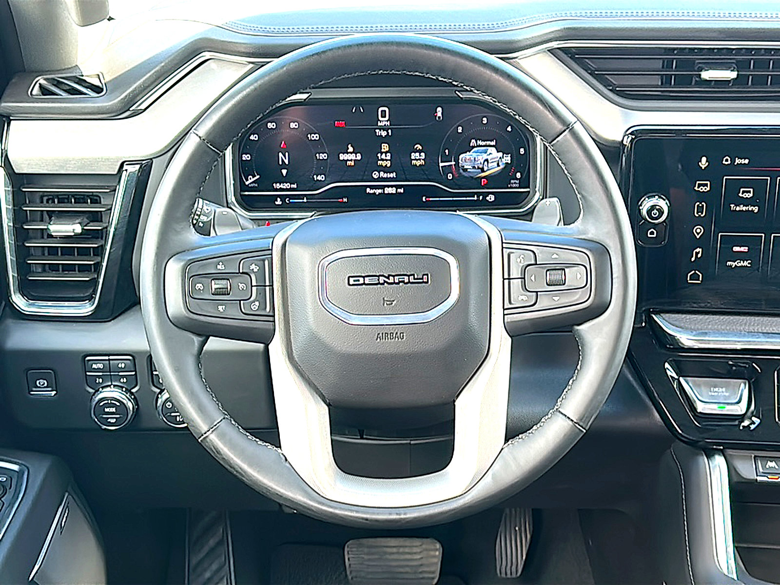 Used 2024 GMC Sierra 1500 Denali w/ Denali Reserve Package AWD/4WD image 27