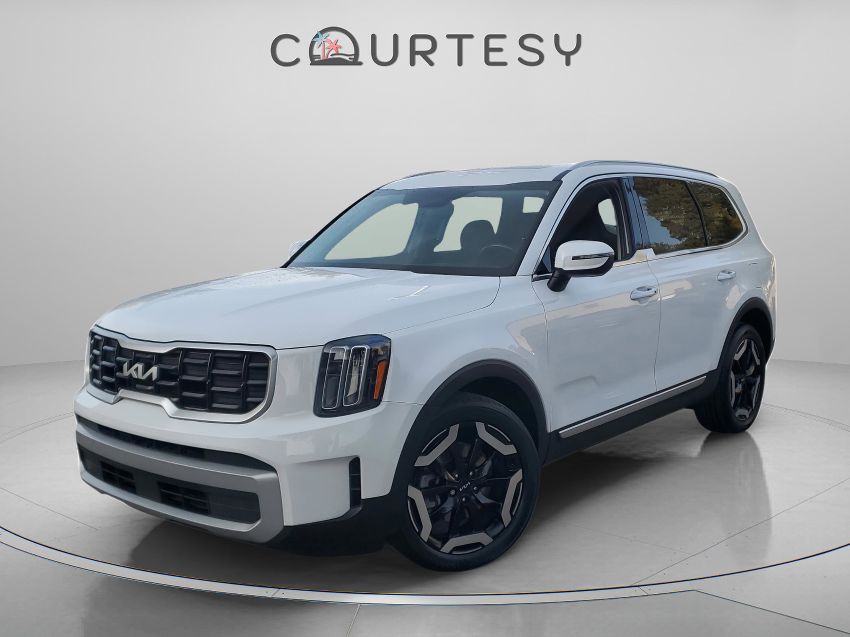 Certified 2023 Kia Telluride S w/ S Sunroof Package