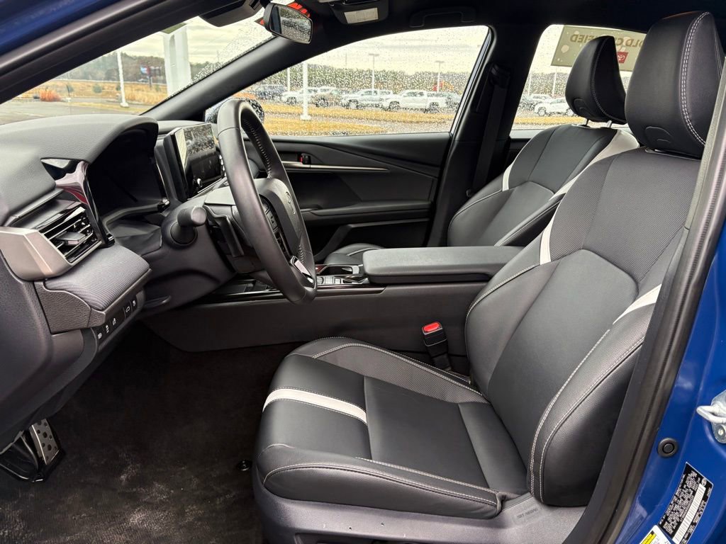 Certified 2025 Toyota Camry SE image 12