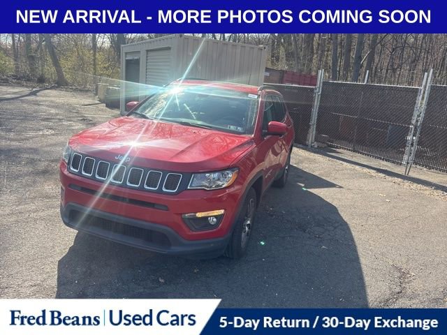 Used 2020 Jeep Compass Latitude image 1