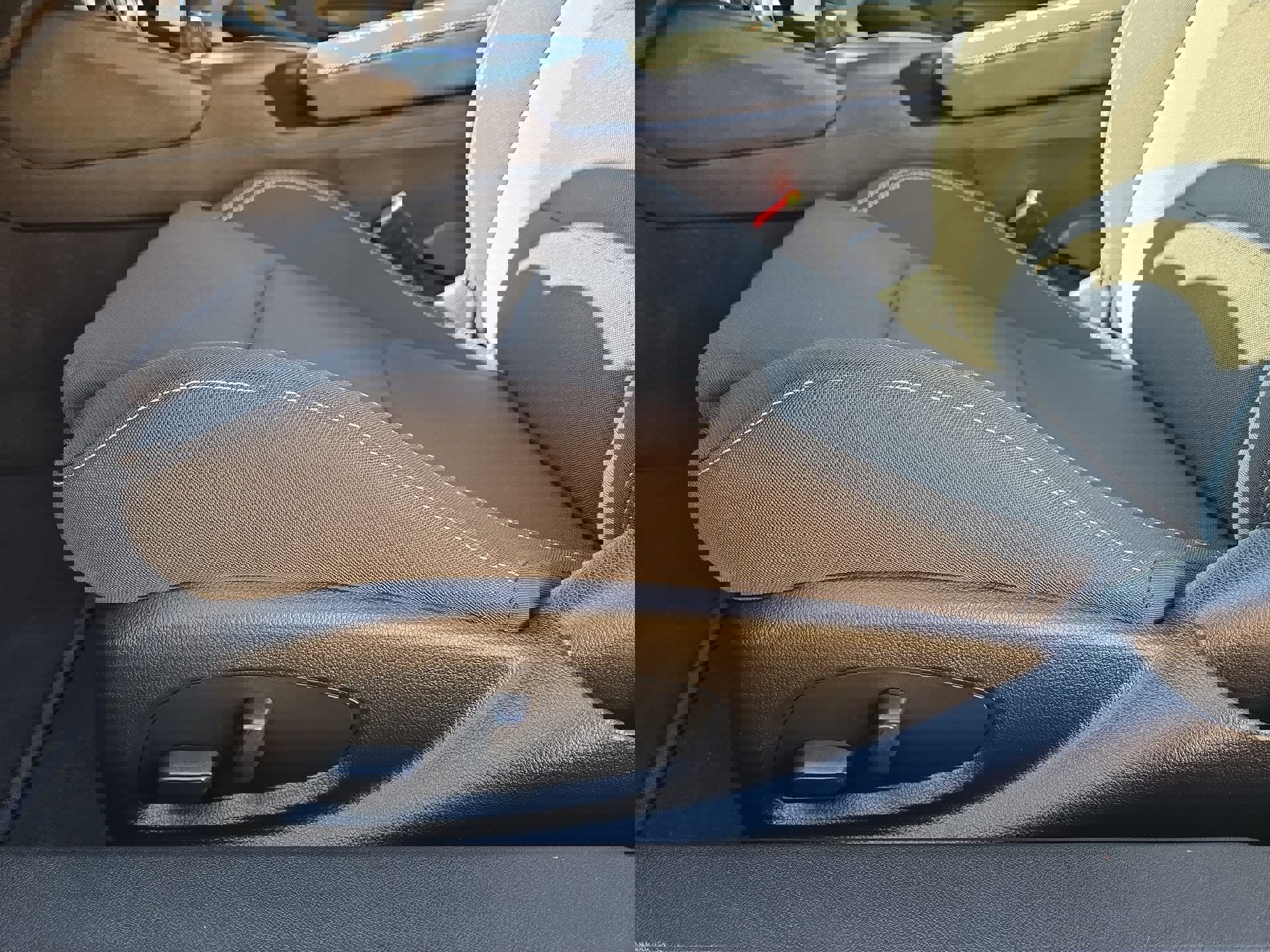 Used 2023 Chevrolet Camaro SS image 17