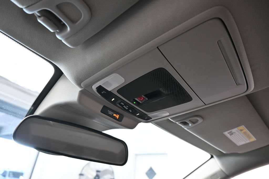 Used 2025 Honda Accord LX image 23
