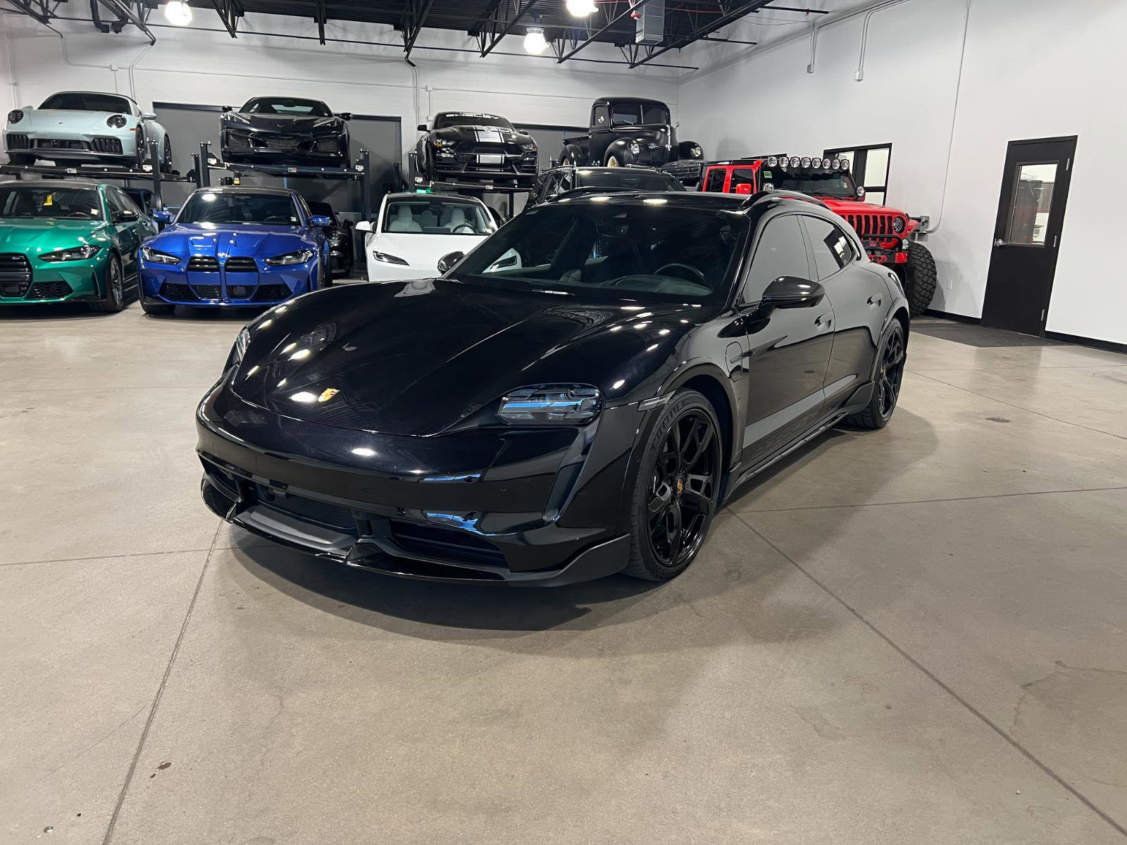 Used 2023 Porsche Taycan Turbo S AWD/4WD image 7