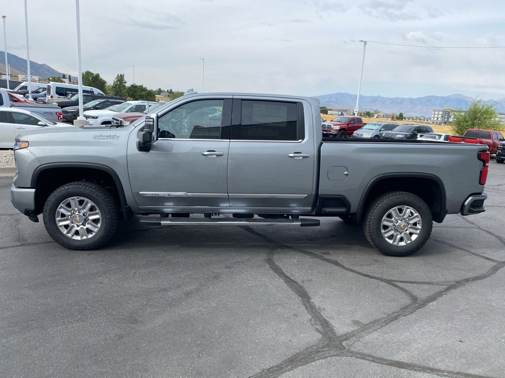 New 2025 Chevrolet Silverado 2500 High Country w/ High Country Premium Package image 5