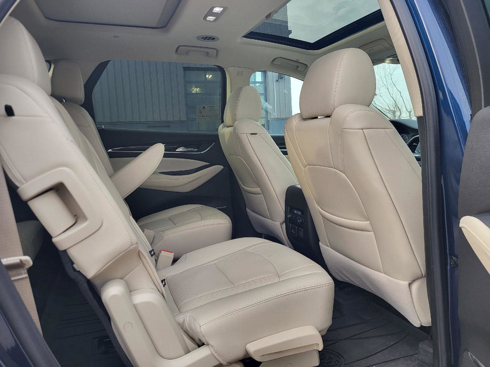 Used 2022 Buick Enclave Premium w/ Experience Buick Package image 12