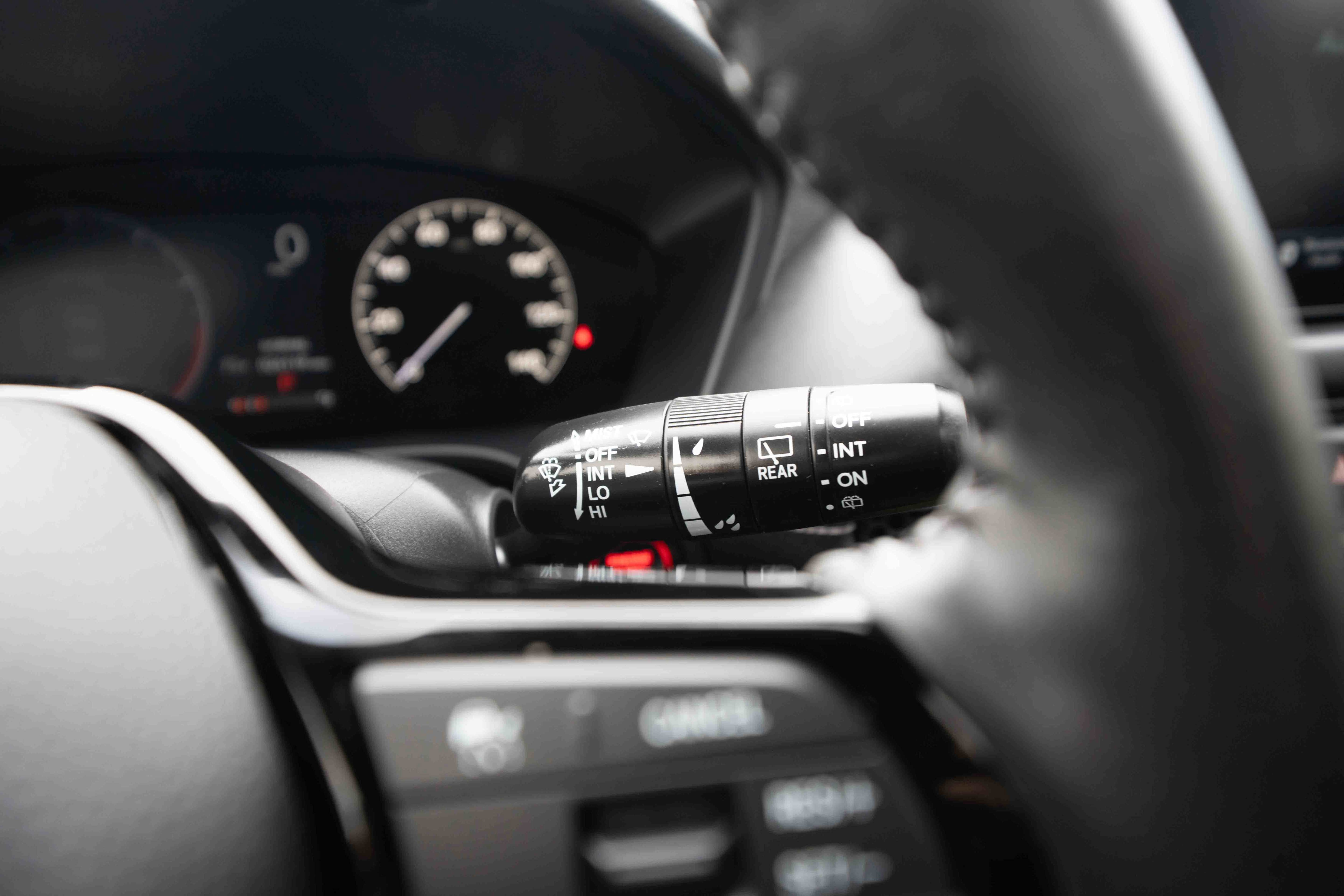Used 2024 Honda HR-V EX-L image 14