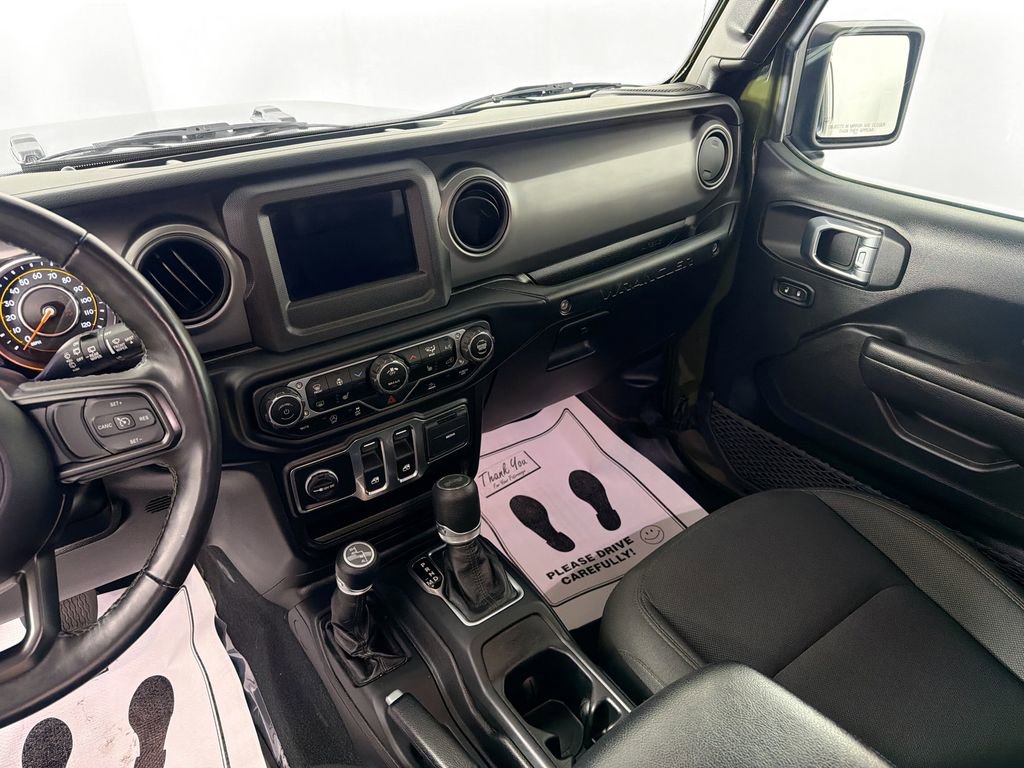 Used 2022 Jeep Wrangler Sport AWD/4WD image 22