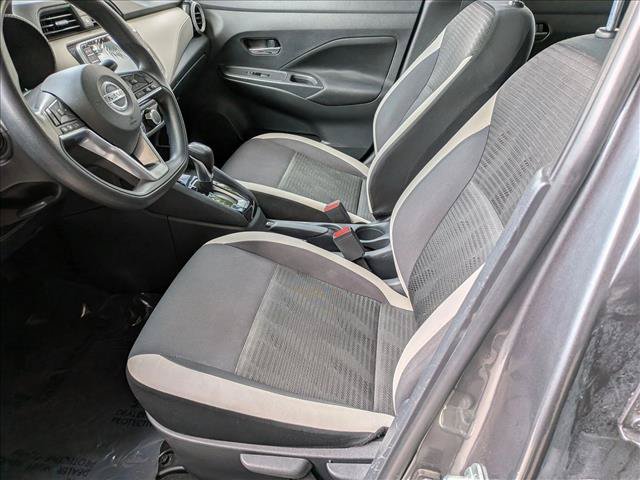 Used 2021 Nissan Versa SV FWD image 15