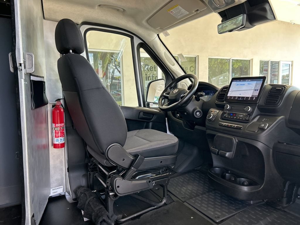 Used 2024 RAM ProMaster 3500 w/ Delivery Van Package FWD image 25