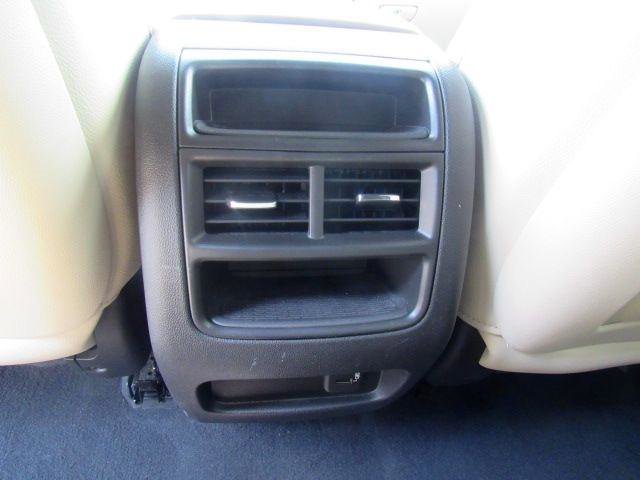 Used 2019 Cadillac XT5 AWD image 11