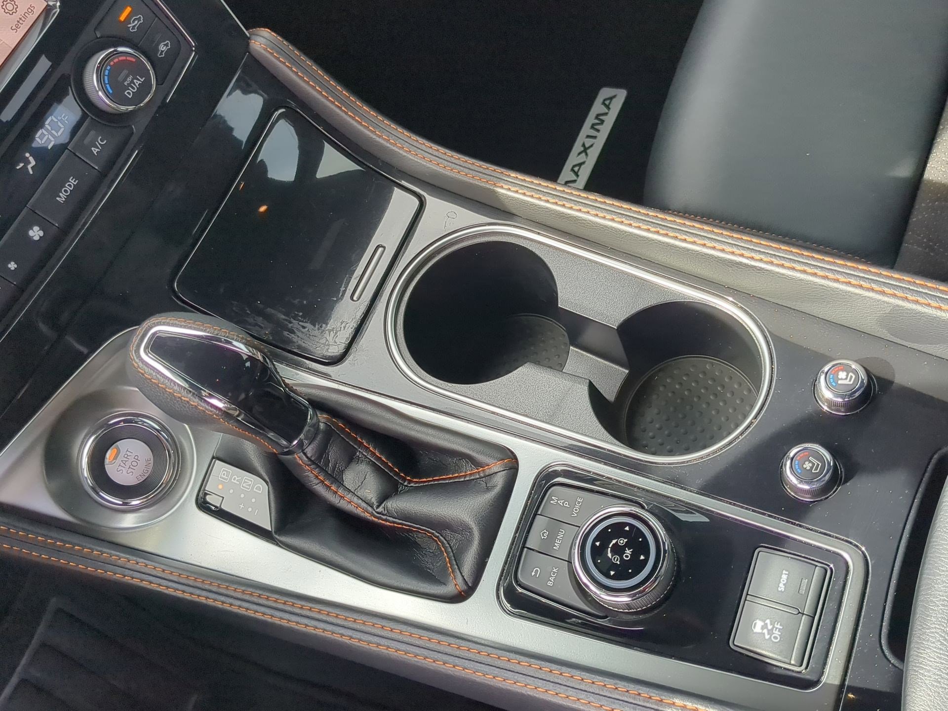 Used 2022 Nissan Maxima SR w/ Sport Mat Group image 19