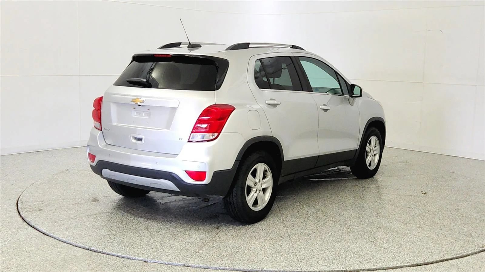 Used 2019 Chevrolet Trax LT w/ Driver Confidence Package FWD image 7