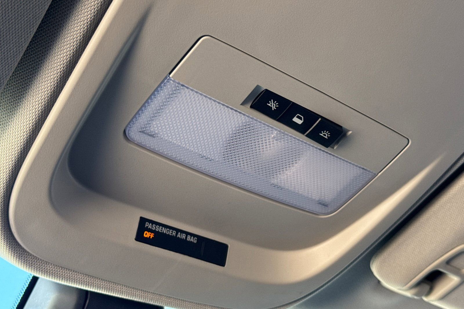 Used 2022 Chevrolet Colorado W/T w/ Custom Special Edition image 24