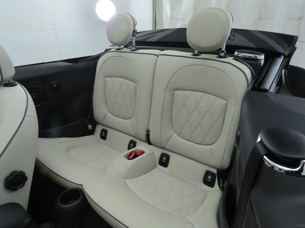 Certified 2023 MINI Cooper S image 29