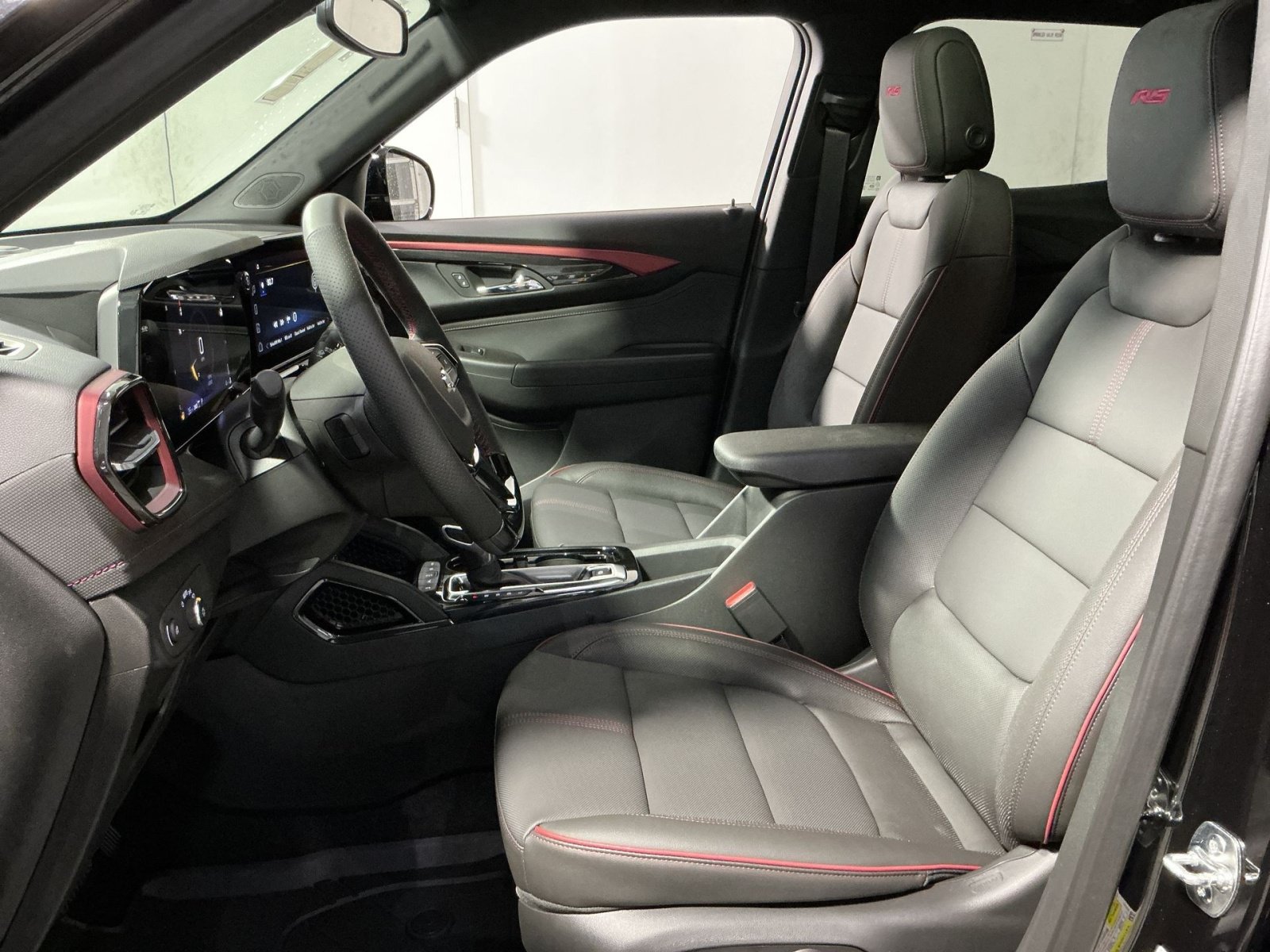 New 2026 Chevrolet TrailBlazer RS w/ Convenience Package AWD/4WD image 14