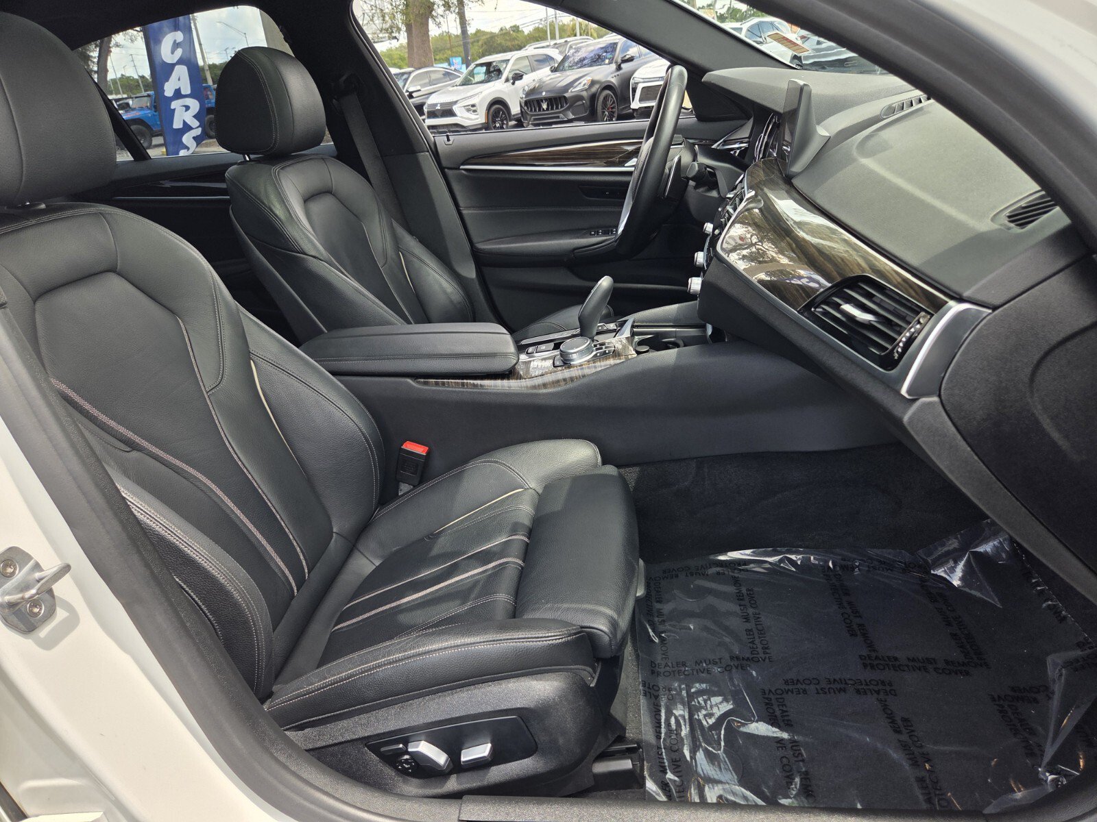 Used 2019 BMW 540i w/ Premium Package RWD image 17