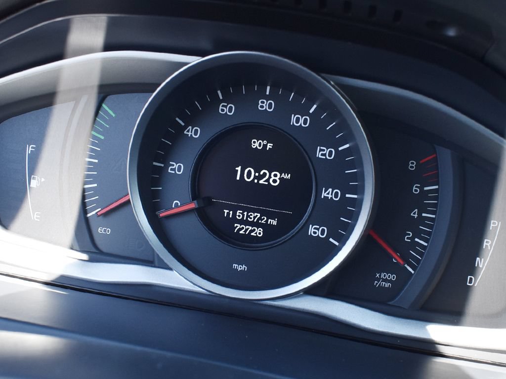 Used 2018 Volvo S60 T5 Dynamic AWD/4WD image 11