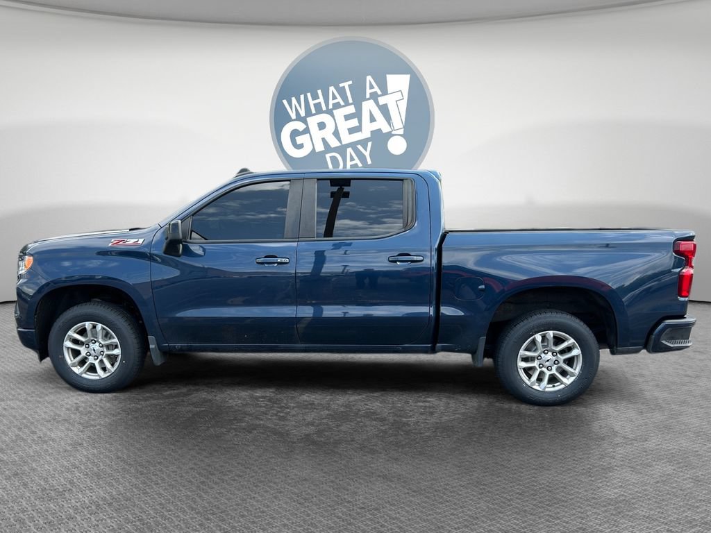 Used 2022 Chevrolet Silverado 1500 RST AWD/4WD image 7