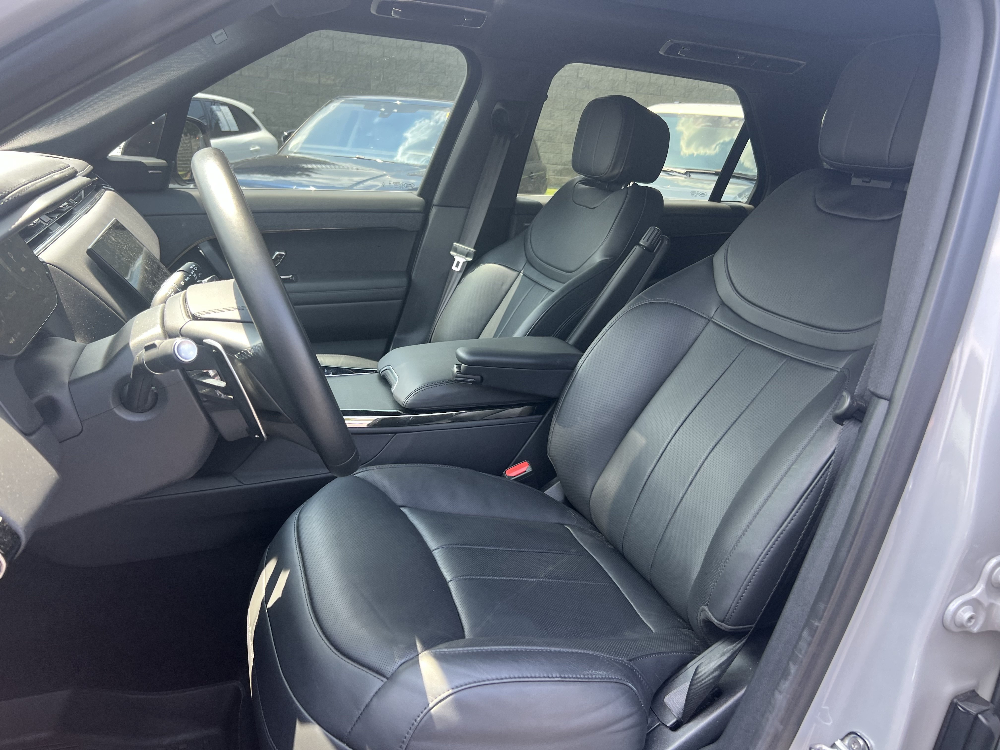 Certified 2025 Land Rover Range Rover Sport Dynamic SE AWD/4WD image 18