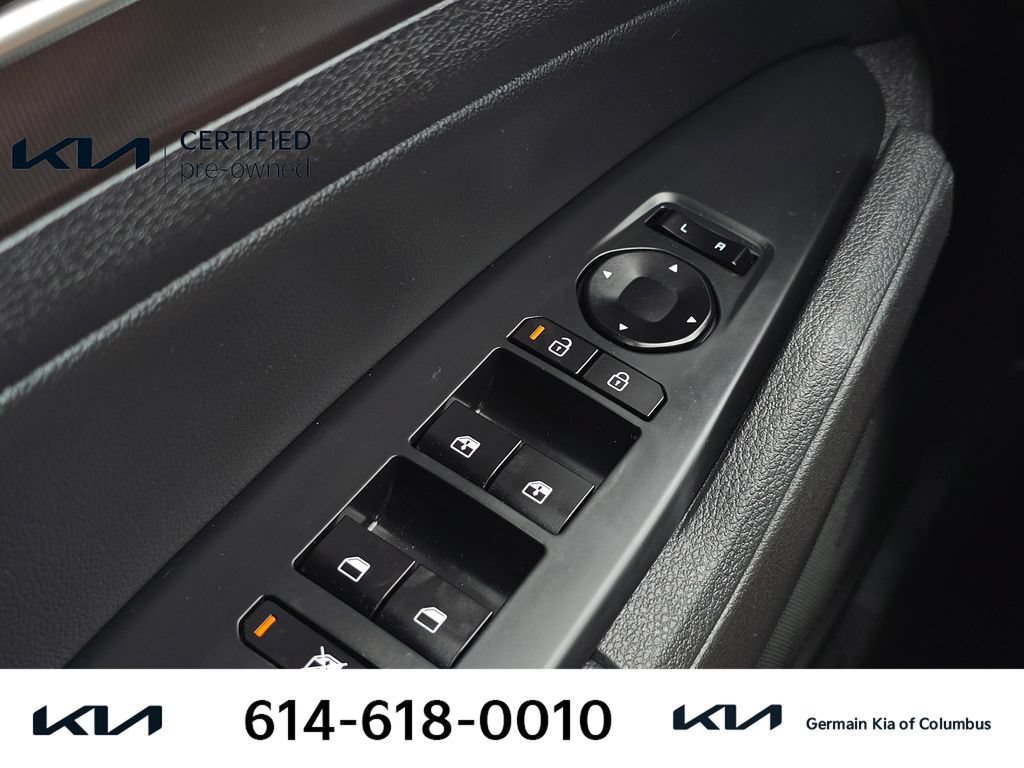 Certified 2026 Kia Sportage EX FWD image 25
