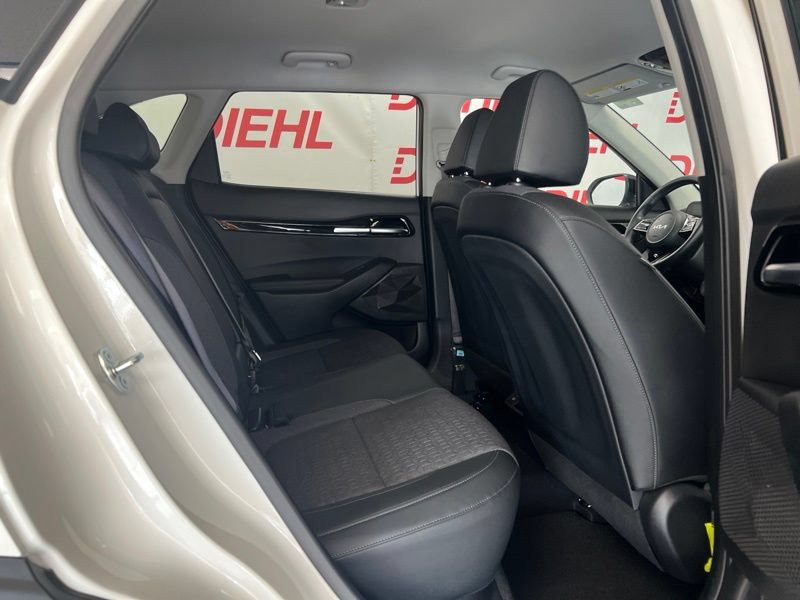 Certified 2025 Kia Seltos S FWD image 10