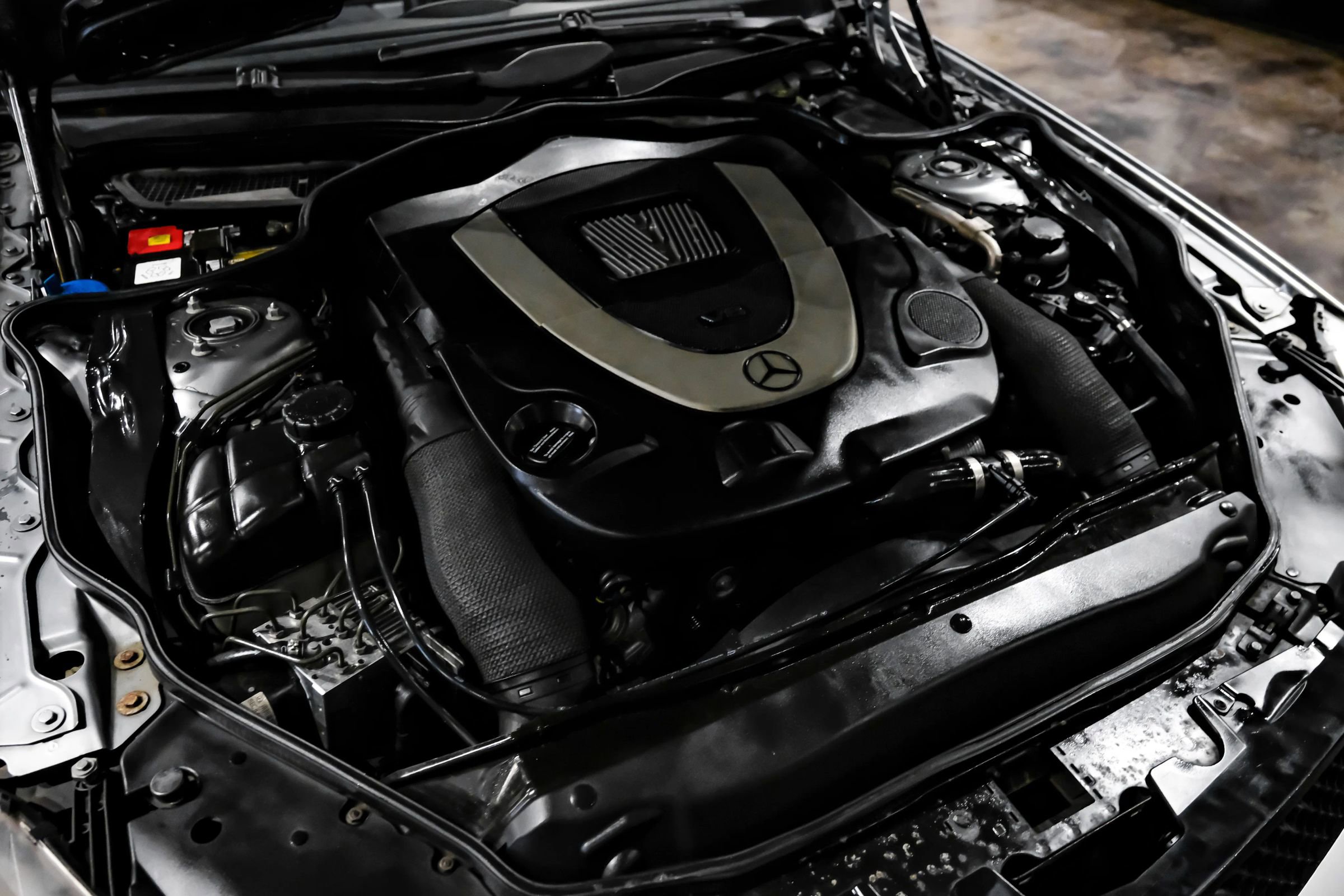 Used 2011 Mercedes-Benz SL 550 w/ Premium I Pkg image 35