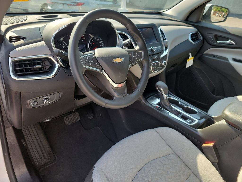 Used 2024 Chevrolet Equinox LT FWD image 21