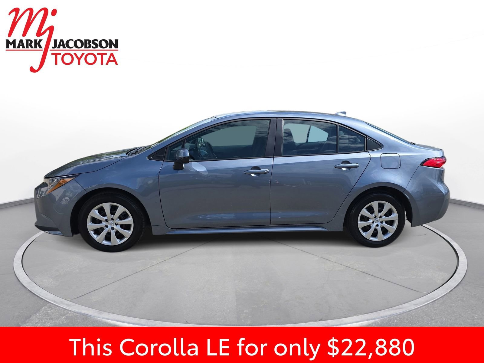 Used 2025 Toyota Corolla LE w/ Convenience Package image 14