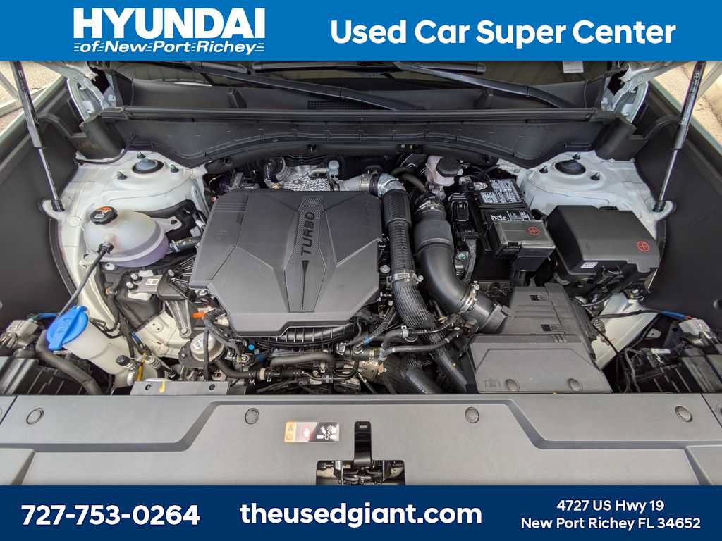 Used 2024 Hyundai Santa Fe SEL FWD image 15