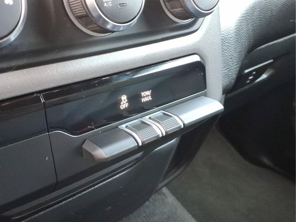 Used 2023 RAM 1500 Big Horn AWD/4WD image 13
