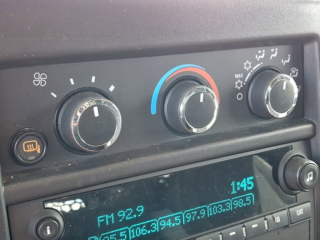 Used 2024 GMC Savana 2500 w/ Driver Convenience Package image 16