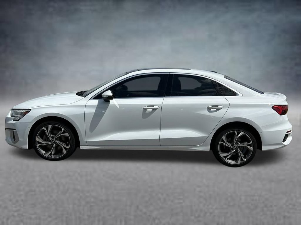 Used 2022 Audi A3 2.0T Premium Plus FWD image 2