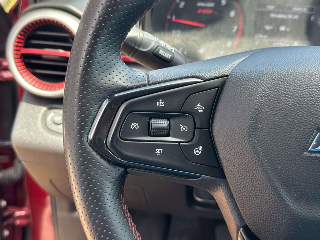 Certified 2024 Chevrolet Trax RS image 23