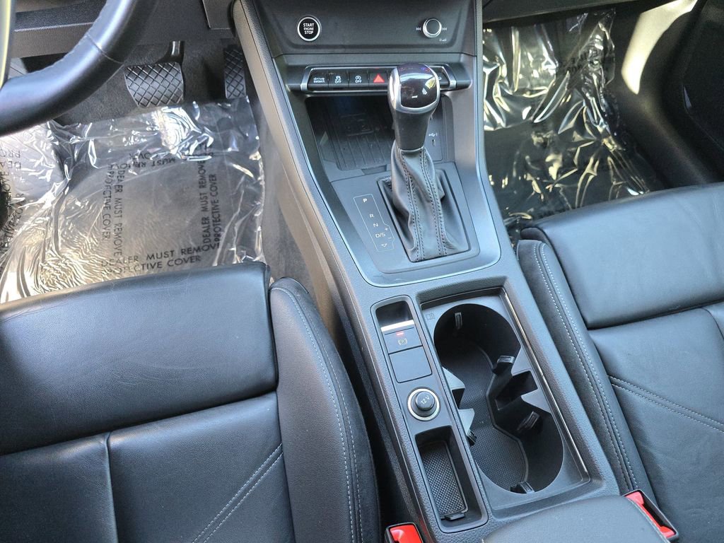 Certified 2023 Audi Q3 2.0T Premium Plus w/ Premium Plus Package AWD/4WD image 31