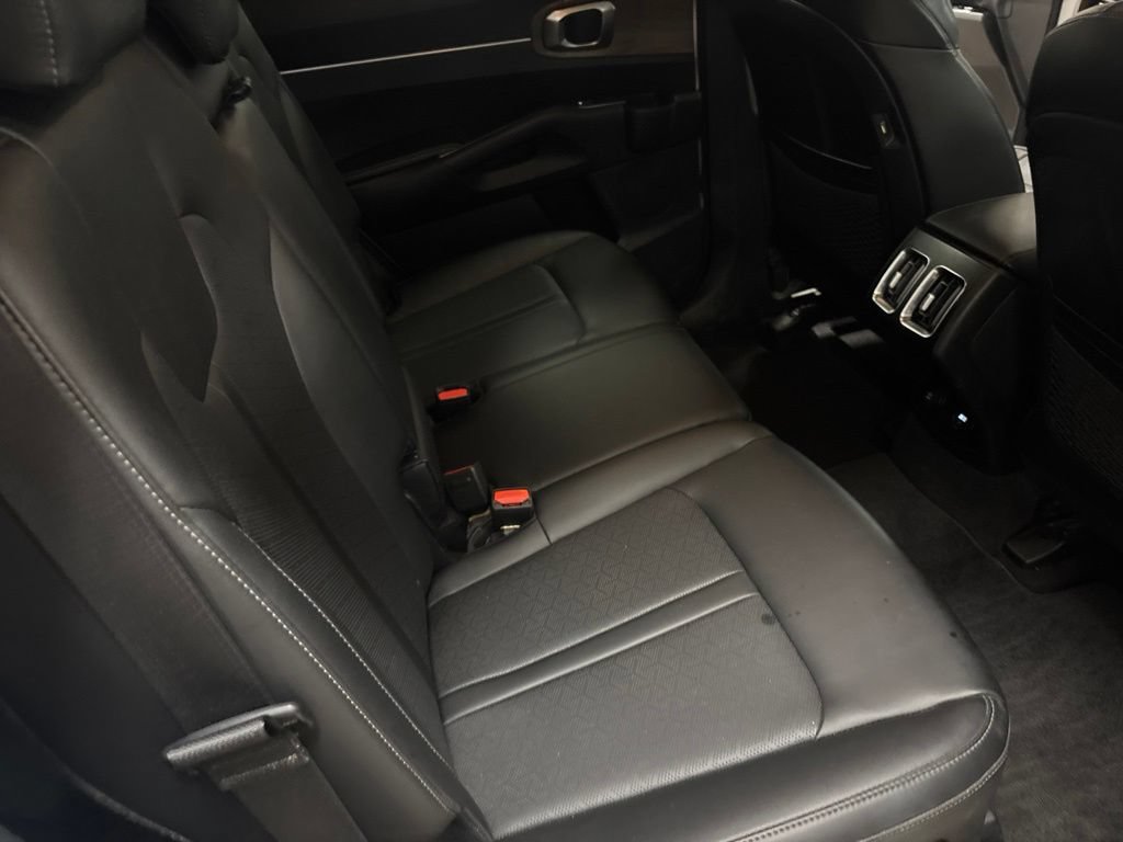 Used 2023 Kia Sorento S AWD/4WD image 31
