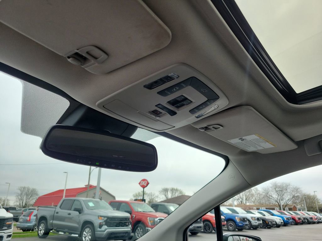 Used 2022 Toyota Sienna XLE image 30