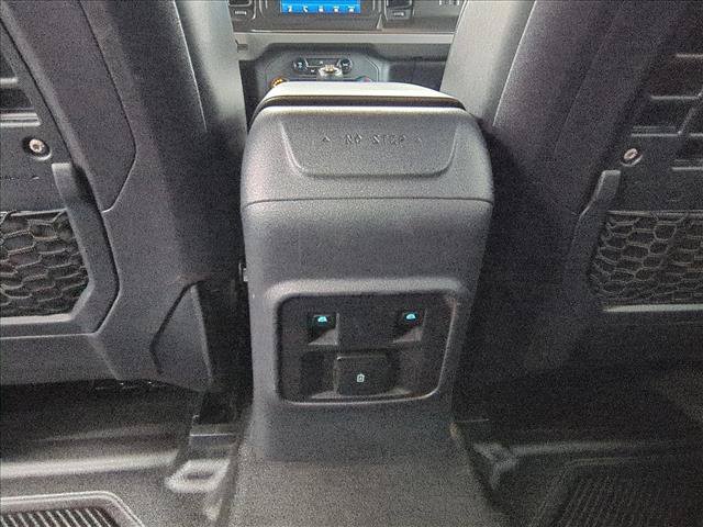 Used 2022 Ford Bronco Black Diamond AWD/4WD image 17
