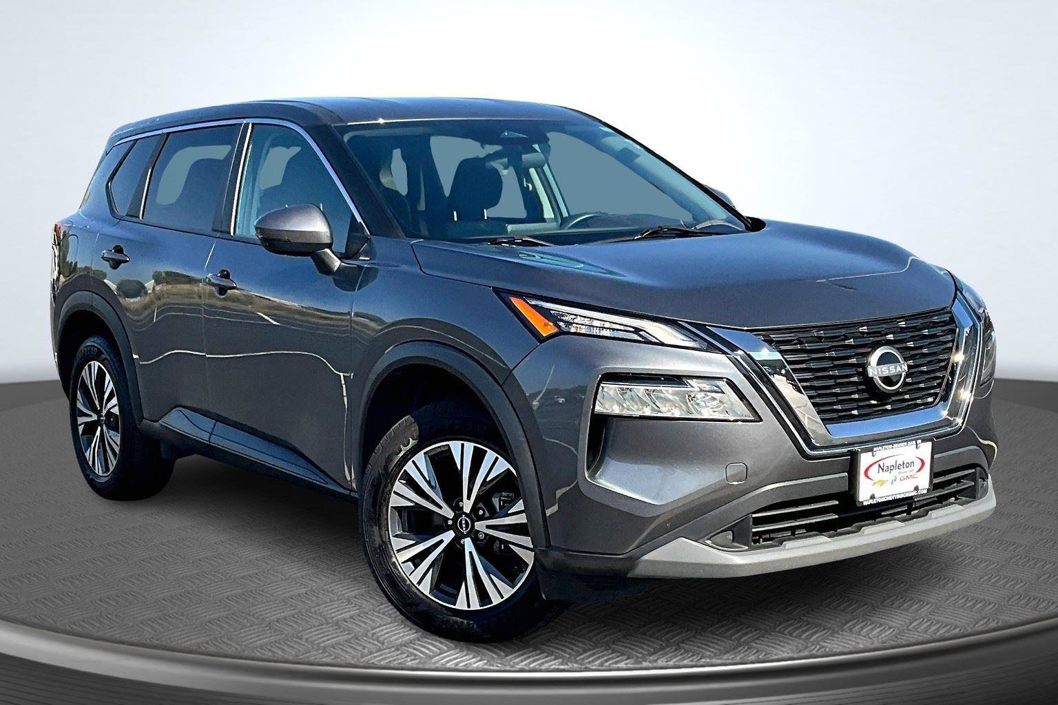 Used 2022 Nissan Rogue SV image 12