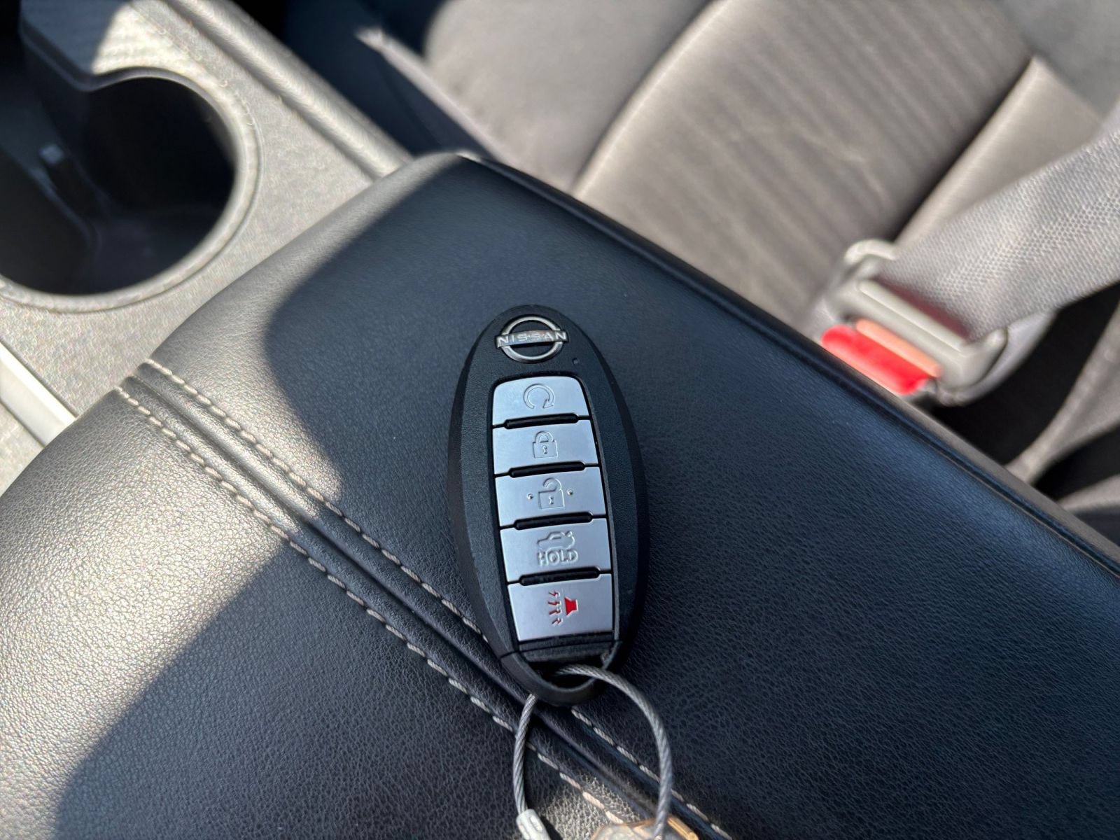 Used 2025 Nissan Altima 2.5 SV FWD image 20