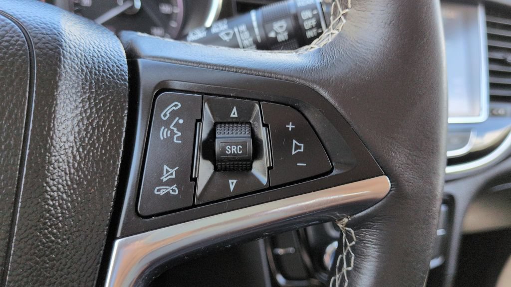 Used 2018 Buick Encore Preferred FWD image 21