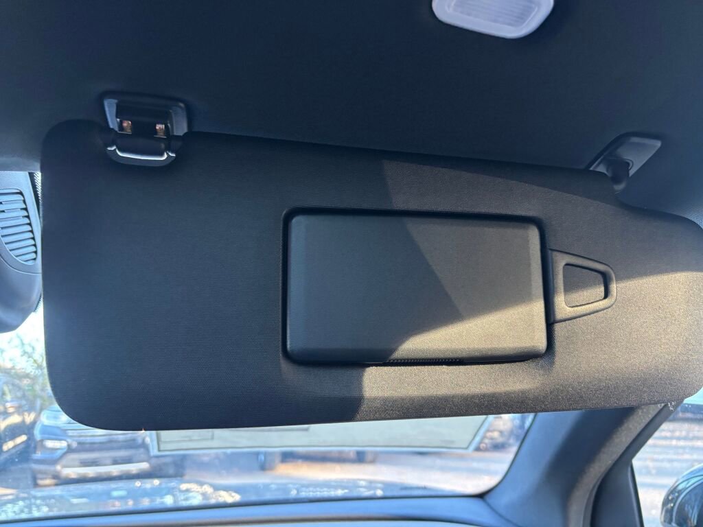 New 2026 Mercedes-Benz GLC 350e 4MATIC image 25