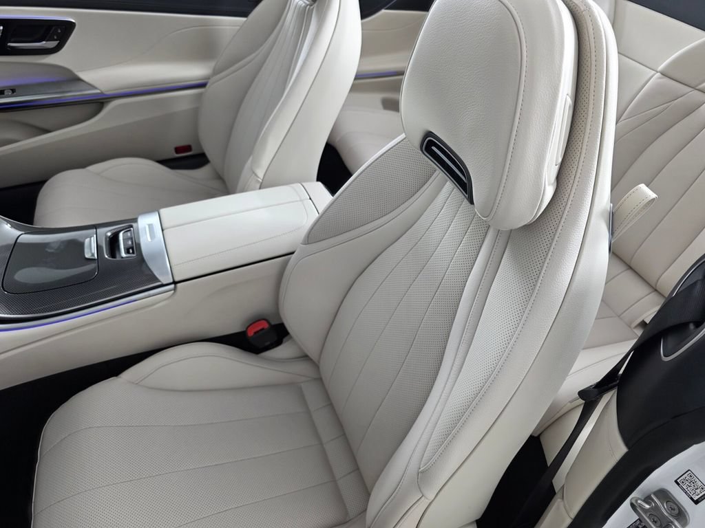 New 2027 Mercedes-Benz CLE 300 4MATIC Cabriolet image 8