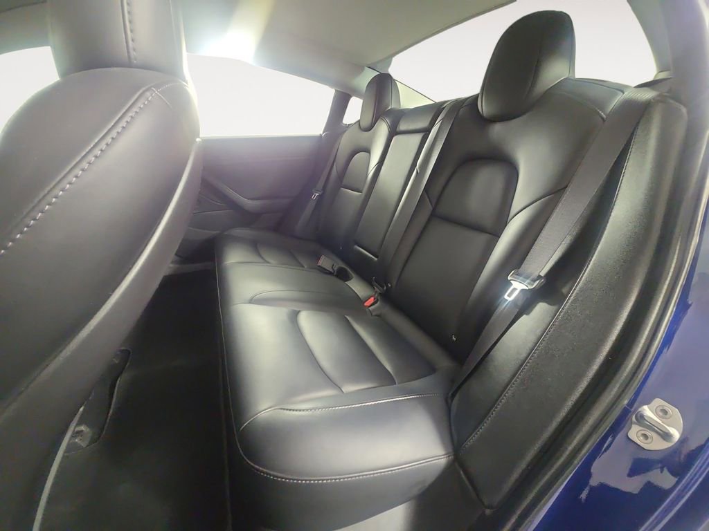 Used 2018 Tesla Model 3 Long Range image 13