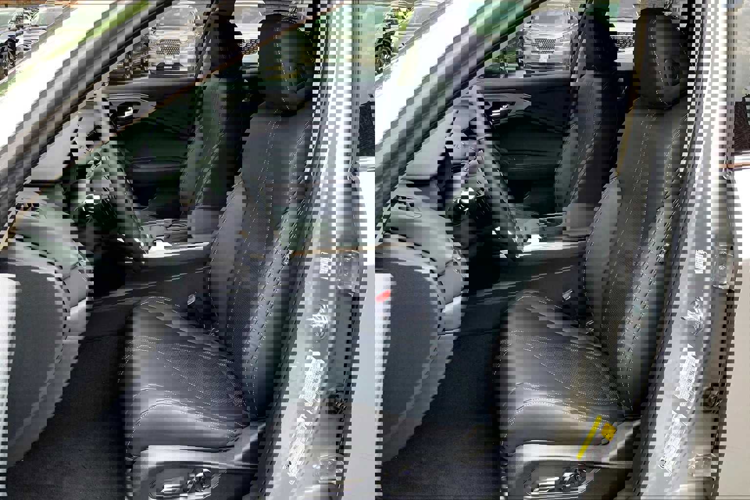 New 2025 Acura TLX w/ Technology Package FWD image 17