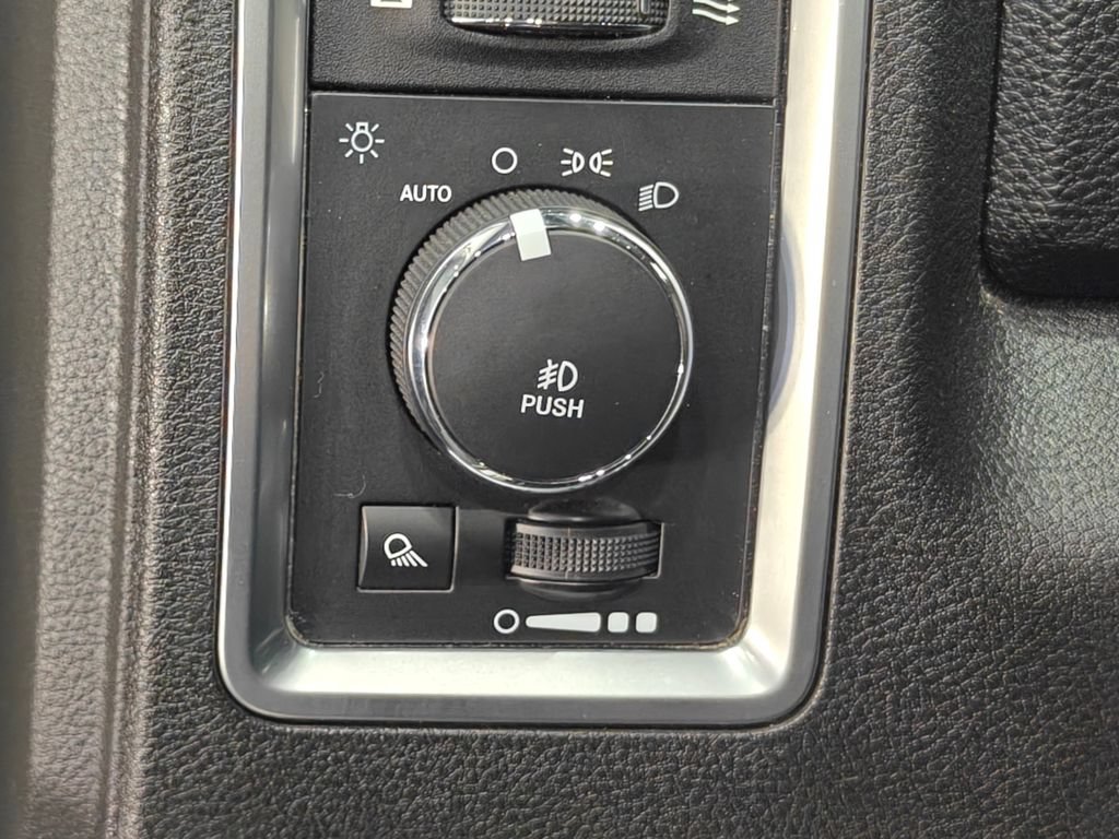 Used 2017 RAM 2500 Limited AWD/4WD image 58